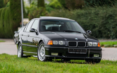 BMW M3 E36 (1995), 2. Hand, Scheckheft, Classic Data Note 2+, Handschalter