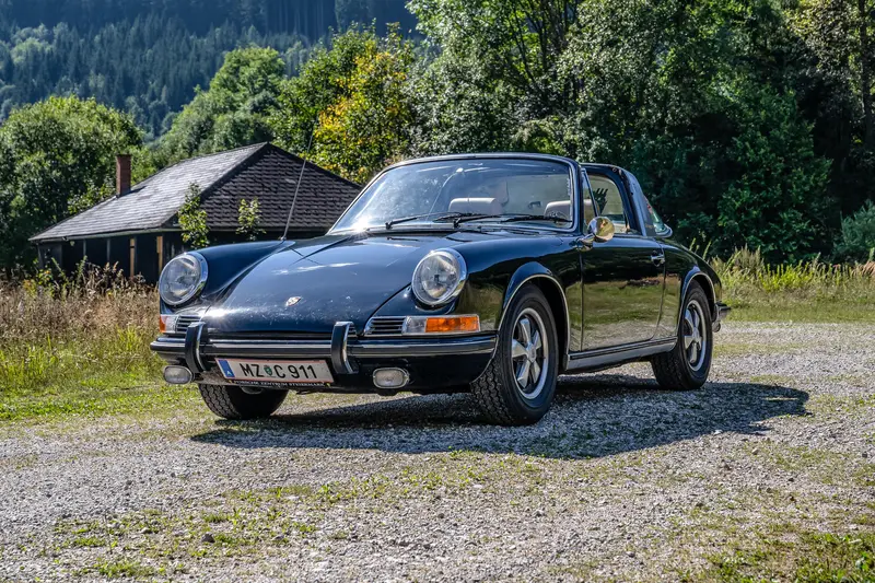 Porsche 911 T 2.2 Targa Matching Numbers Getriebe revidiert 40.000 € investiert (1971)