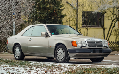 Mercedes Benz 300 CE in Champagner aus 2. Hand H-Kennzeichen Wertgutachten Note 2- Scheckheft gepflegt (1991)