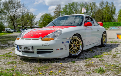 Porsche 911 996 GT3 Cup 3.6 L with road approval engine and gearbox overhauled Porsche Cup participant (1999)