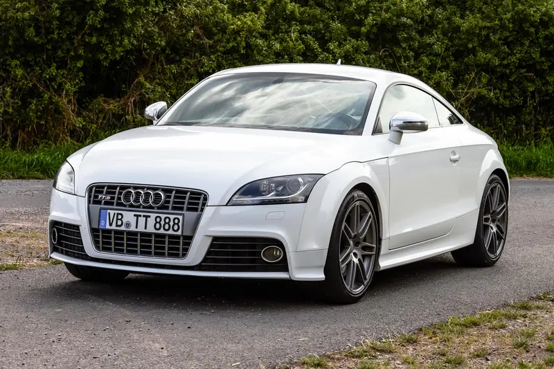 Audi TTS Scheckheftgepflegt 7.000 € Investitionen Umfangreiche Ausstattung und Dokumentation Lederausstattung Sehr Gepflegter Zustand (2008)