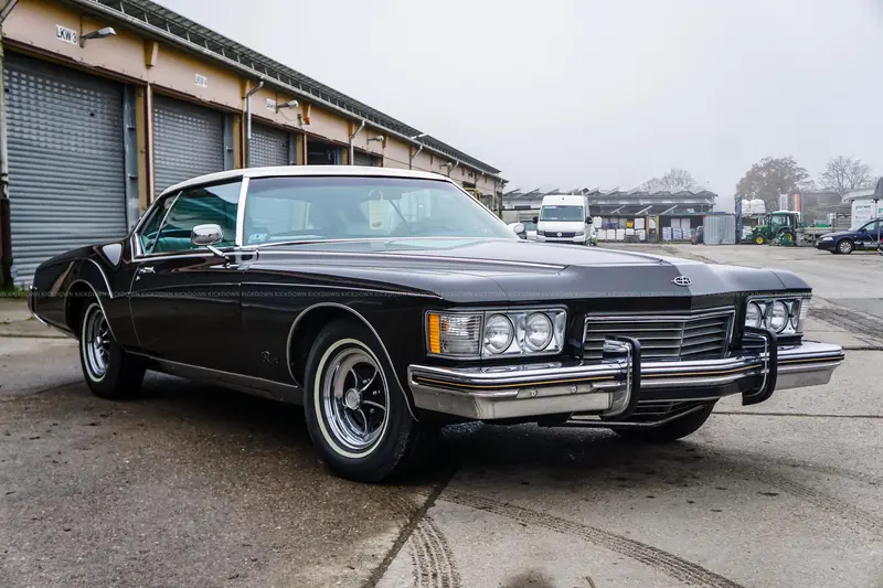 Buick Riviera "Boat-Tail" restored with appraisal from 2024 with a grade of 1.5 (1973)