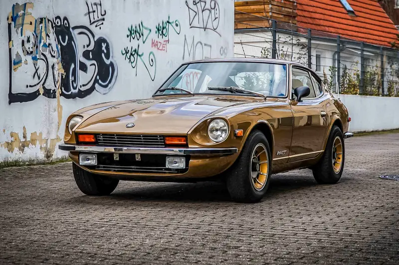 Datsun 260Z 162PS 2. Hand Gold Metallic Restauriert Historie 50t Mls (1974)