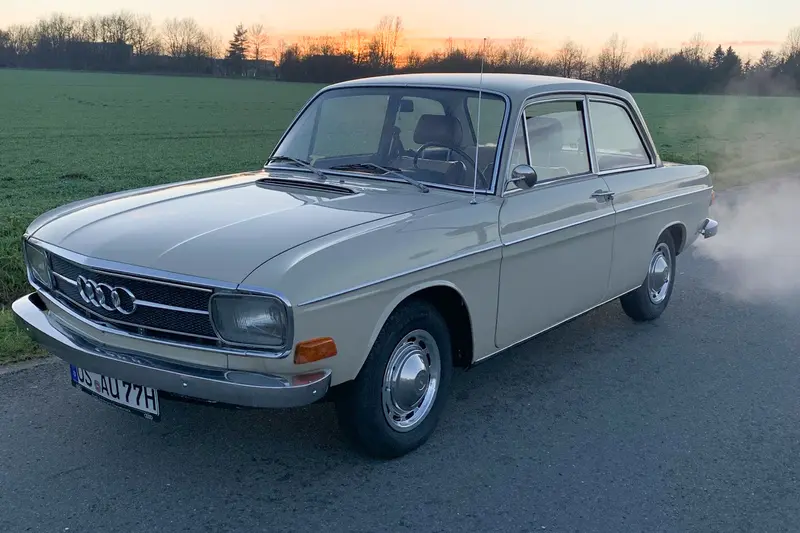 Audi 60 L (1972)