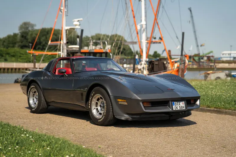 Chevrolet Corvette C3 Targa (1981), Classic Data Note 2, sportliche Farbkombination, Matching Numbers