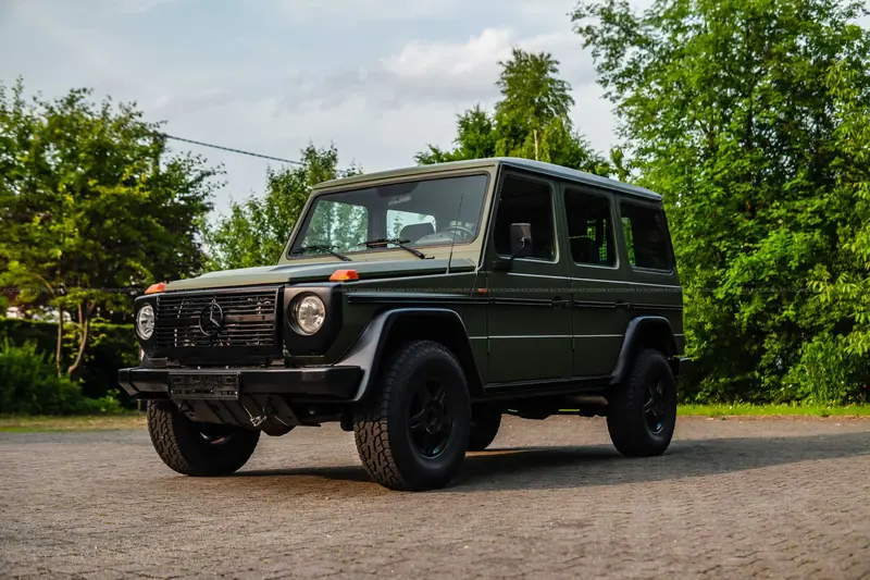 Mercedes-Benz G 280 CDI (2008), excellent condition, newly painted, new engine with warranty, air conditioning overhauled, VAT deductible