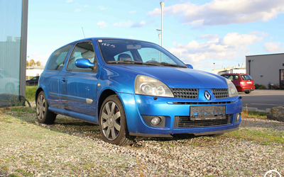 Renault Clio 2.0 16V RS mit lückenlosem Scheckheft 5-Gang aus Renault Sammlung (2005)
