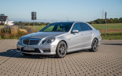 Mercedes-Benz E63 AMG W212 (2009), only 35,539 kilometers, very well maintained, 300 km/h