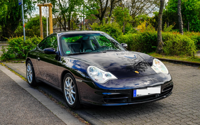 Porsche 911 996 Carrera 2 (2003), facelift, extremely good condition, black/black
