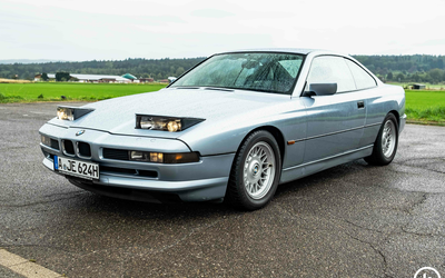 BMW E31 850Ci Checkbook Glacier Blue only 60,000 Km (1991)