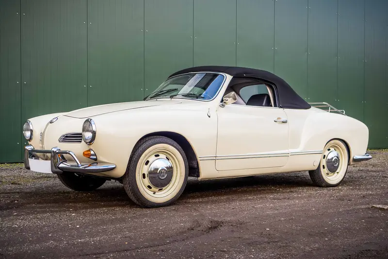 Volkswagen Karmann Ghia Cabrio 1.3l 39PS vollständig restauriert einmaliger Zustand 39.000€ in Investitionen (1968)