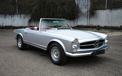 Mercedes Benz W113 230 SL in Silber Umfangreich Restauriert Motor überholt Guter Gesamtzustand (1964)