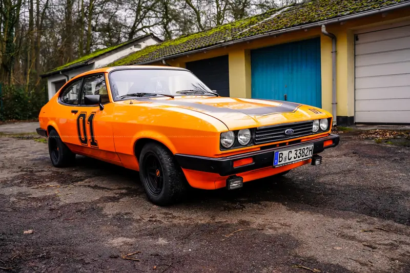 Ford Capri II '78 with H license plate (1982)