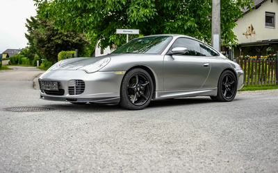 Porsche 911 Carrera 996 Coupé "40 years 911" special model from 2nd hand only 44.600 km mileage Good condition with 345 hp (7/2005)