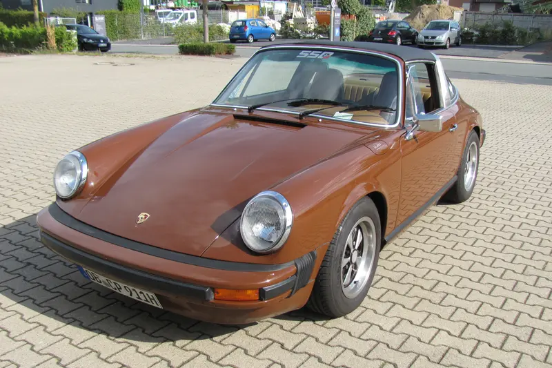 Porsche 911S Targa Motorrevision (1975)