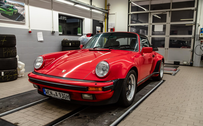 Porsche 911 930 Turbo Cabriolet Unfallfrei Lückenloses Scheckheft 7.000 € Investition Aus 3. Hand (1987)