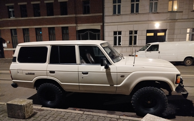 Toyota Landcruiser J6 imported from Colombia with H license plate (1984)