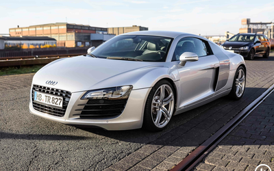 Audi R8 4.2 V8 2nd hand complete checkbook B&O Eisenmann (2007)