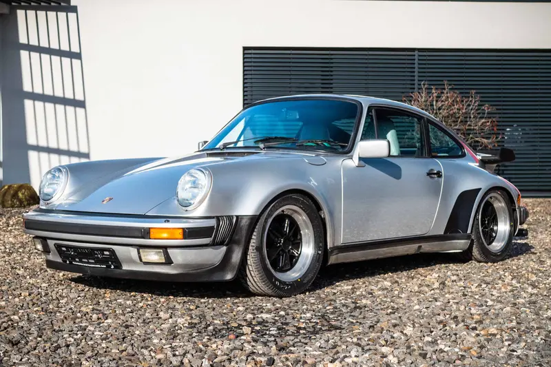 Porsche 911 930 Turbo Coupe 1st Hand History Climate in great condition (1987)