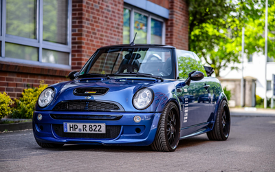 Mini R52 Cooper S JCW Cabriolet KW Variant 2 coilover suspension FOX stainless steel exhaust system with Akrapovic trims JCW Aero Dynamic Kit numerous investments Complete checkbook Accident-free (2005)