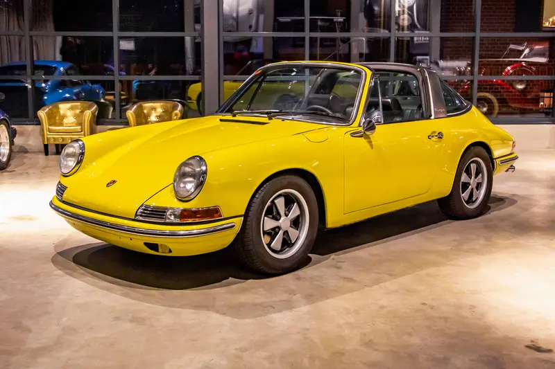 Porsche 911 2.0 L Targa 2. Hand Restauriert (1968)
