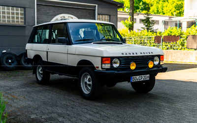 Land Rover Range Rover Classic (1993), 2-door, 3.9-litre V8, very well maintained, lots of money invested
