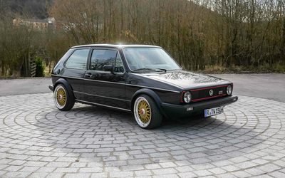 Volkswagen Golf 1 GTI (1983), BBS-Felgen, Schiebedach, Sprint-Sportauspuff, Sitze und Dachhimmel neu, Dekra Note 2