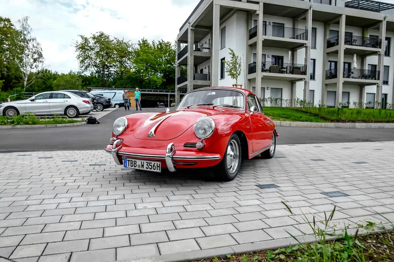 Porsche 356 B 1600 Super 90 Restaurierter Oldtimer 30.000 € Investitionen Matching Numbers 4-Zylinder-Boxermotor mit 90 PS Chromfelgen nur 12.000 mi (1963)