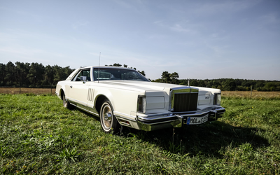 Lincoln Continental Mark V Collectors Series aus 3. Hand seltene Lack-Felgen Kombination mit aktuellem Service (1979)
