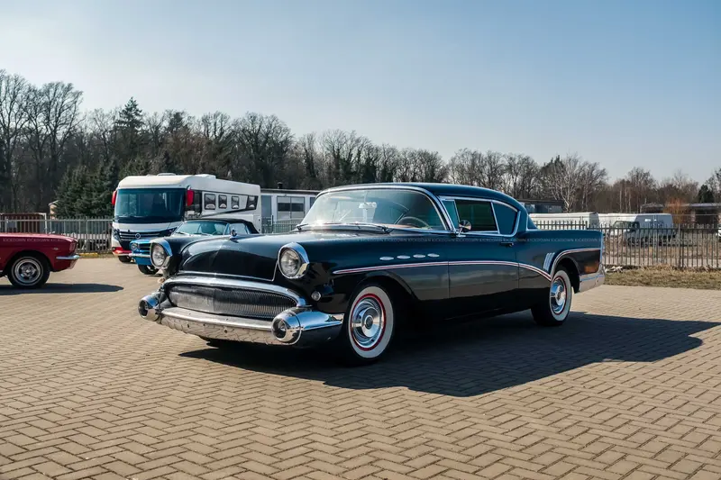 Buick Roadmaster (1957)