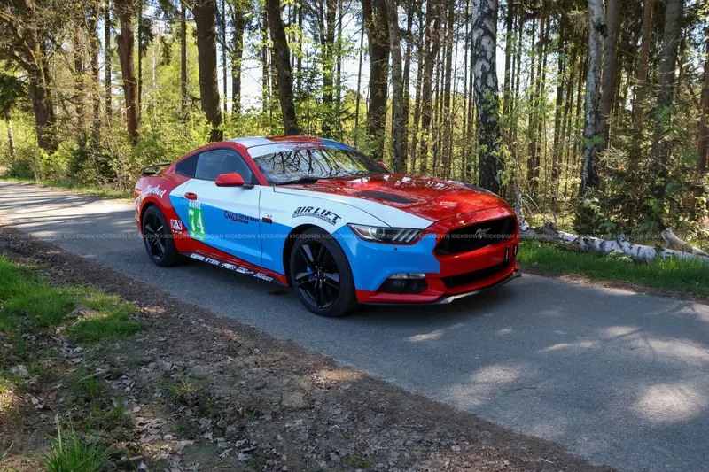 Ford Mustang (2017), 708-PS-Umbau mit Eintragung, niedrige Laufleistung, TÜV bis 04/2028