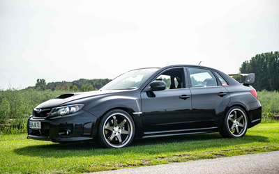 Subaru Impreza WRX STI aus 3. Hand nur 44.500 km Laufleistung 22.000 € investiert (2010)