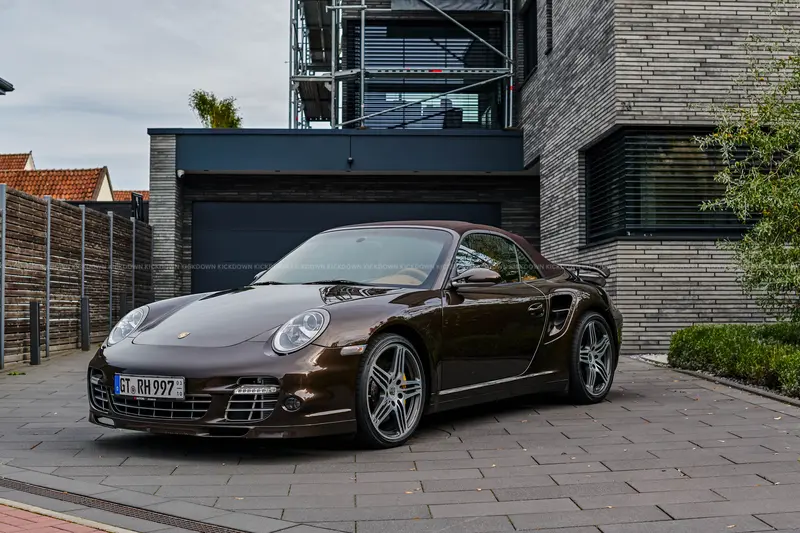 Porsche 911 997 Turbo Cabriolet (2008), full service history, German vehicle with attractive color combination