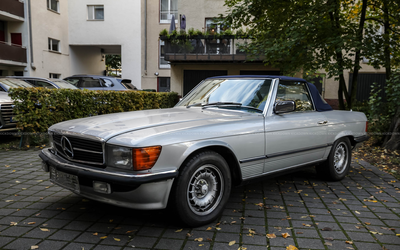 Mercedes-Benz 450 SL R107 (1979), converted to EU look, Classic Data Note 2, soft top renewed