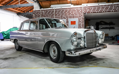Mercedes-Benz W112 300 SE Extensively restored German first delivery Sliding roof Getrag 5-speed gearbox (1962)