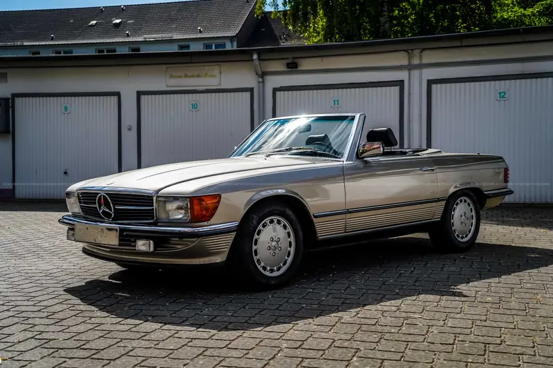 Mercedes Benz R107 280 SL (1985), Garagenfahrzeug, gepflegter Gesamtzustand, umfangreiche Investitionen