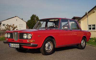Lancia 2000iniezione (1973)