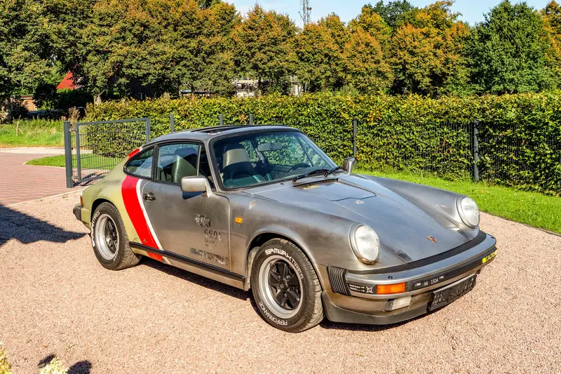 Porsche 911 Carrera 3.2 G50 Unikat Cyberpunk Tailormade Vintage Designlackierung (1988)