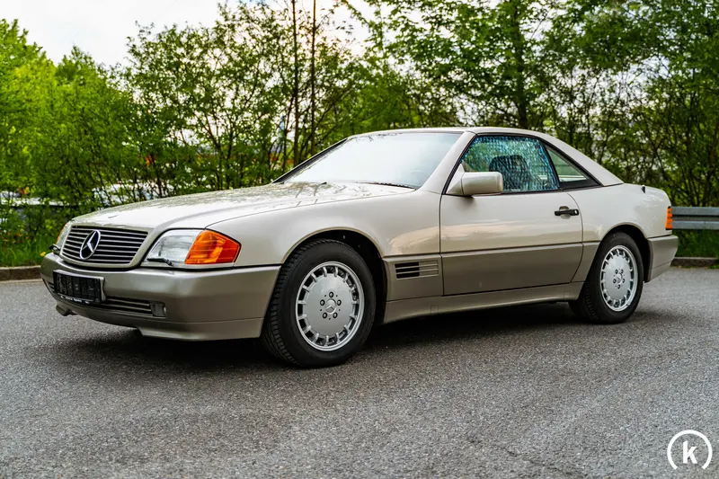 Mercedes-Benz R129 500 SL mit nur 28.400 Km absolute Rarität 16 Zoll Gullideckel (1989)
