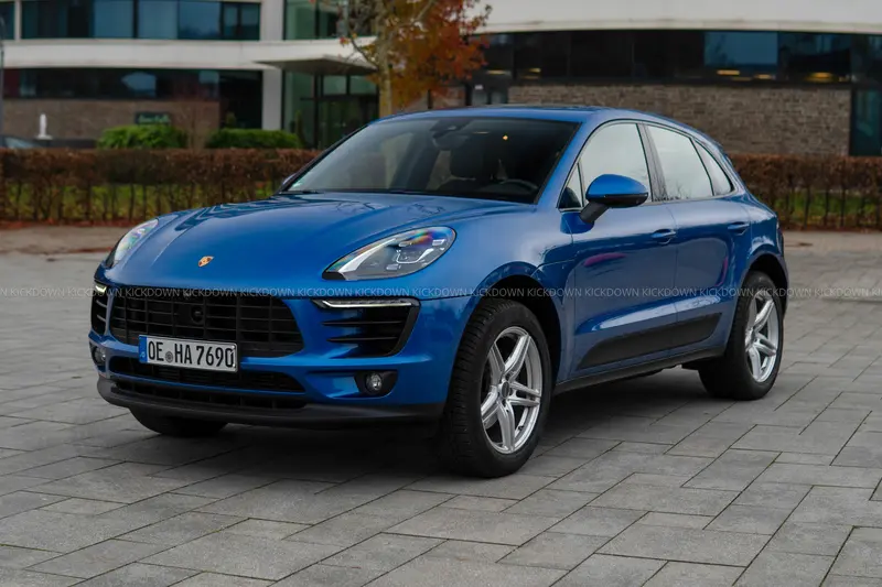 Porsche Macan (2018) mit lückenlosem Scheckheft, 1. Hand, sehr guter Gesamtzustand, elegante Farbkombination