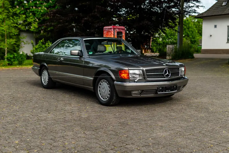 Mercedes Benz 560 SEC (1987), erst 87.739 Kilometer, umfangreiche Ausstattung, Amaretta-Ausstattung
