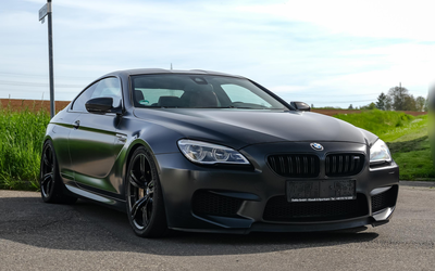 BMW M6 Competition Unfallfrei Scheckheftgepflegt 55.000 km Laufleistung Vollausstattung Carbon-Bremsanlage 35.000 € Investitionen (2015)