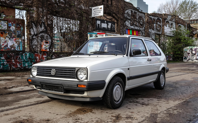 Volkswagen Golf 2 in white Accident-free Immediately ready to drive (1990)