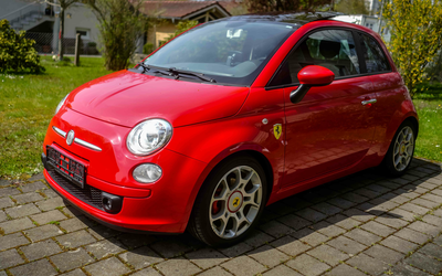 Fiat 500 for Ferrari Dealers SPECIAL EDITION No. 57 of 200 pieces Worldwide complete checkbook (2008)