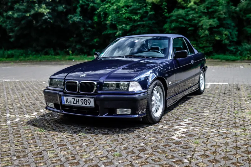 BMW E36 328i Cabrio aus 3. Hand Mit Vollausstattung Scheckheft Gepflegt(1999)