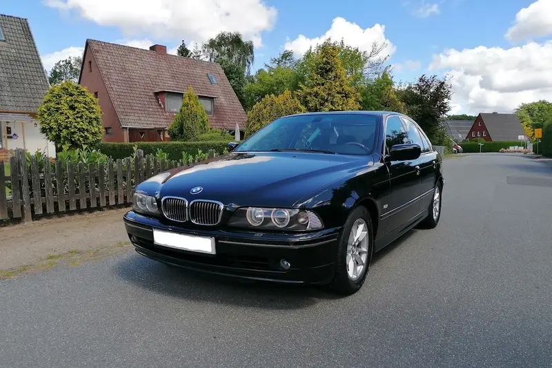 BMW E39 535iA Exclusive (2003)