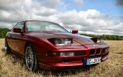 BMW 850i Complete checkbook with certificate Grade 2+ Matching Numbers with extensive equipment (1991)