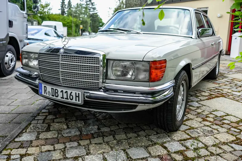 Mercedes-Benz W116 450 SE elektrische Fensterheber Servolenkung sehr guter Zustand (1977)