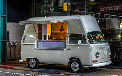 Volkswagen T2a (1967), converted into a catering vehicle with custom-made high roof, extensive investment