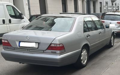 Mercedes Benz 280 SE W140